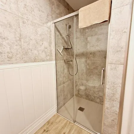 Lejlighed Pba Stockholm - Basen Kryty, Parter, Taras, Parking *