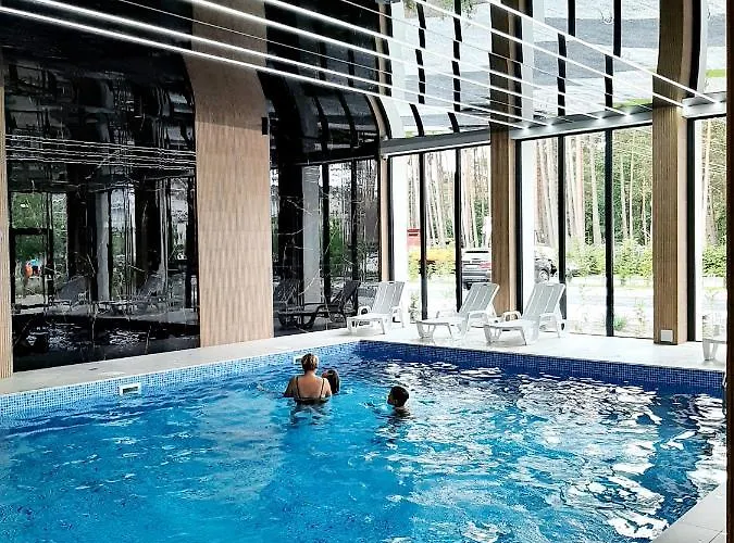 Pba Stockholm - Basen Kryty, Parter, Taras, Parking *